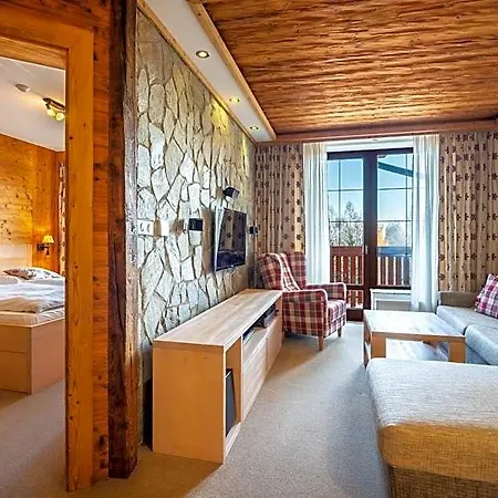 Kukucka Lomnica - Tatranska Lomnica Hotel 4*